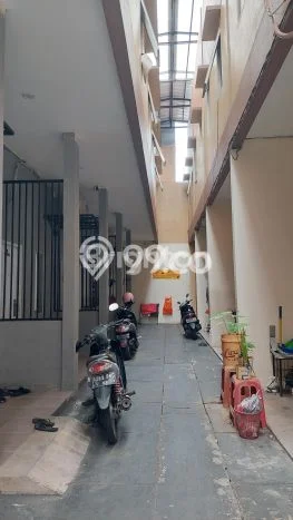 Paling Diincar! Komersial Dijual di Tomang Harga Kompetitif Paling Diincar! Komersial Dijual di Tomang Harga Kompetitif