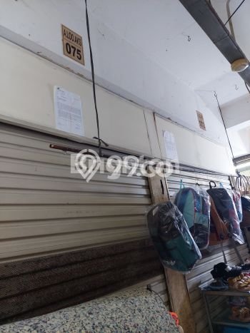 LOKASI STRATEGIS! Ruko Kawasan Kedoya, Luas 8m², Area Komersial LOKASI STRATEGIS! Ruko Kawasan Kedoya, Luas 8m², Area Komersial
