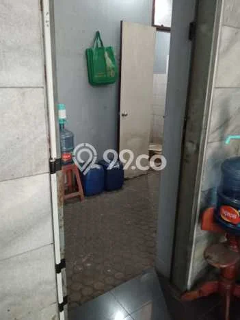 Disewakan Ruko di Kawasan Ramai Sudirman Luas 45m2 Disewakan Ruko di Kawasan Ramai Sudirman Luas 45m2