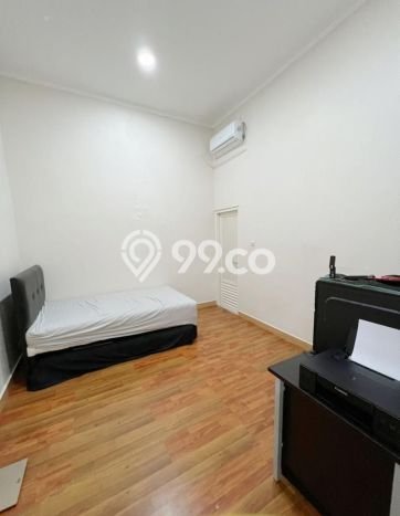 Dijual Rumah Luas Megah Dengan View Cantik di Sutorejo, Surabaya Dijual Rumah Luas Megah Dengan View Cantik di Sutorejo, Surabaya