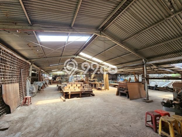 Untuk Dijual Tanah di Jakarta Barat, Luas 2230m2 SHM Untuk Dijual Tanah di Jakarta Barat, Luas 2230m2 SHM