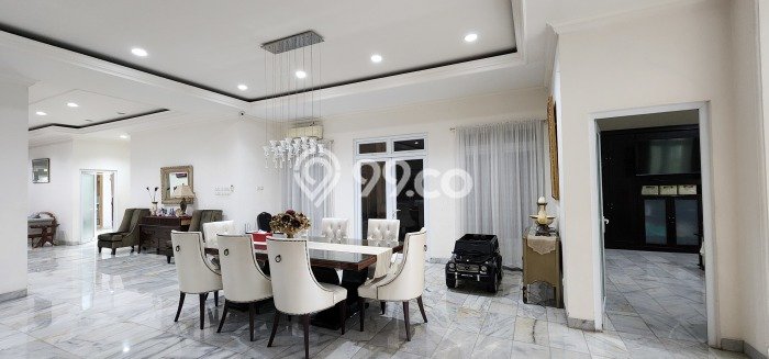 Rumah Elit Modern Siap Huni di Kemang Jakarta Selatan Rumah Elit Modern Siap Huni di Kemang Jakarta Selatan