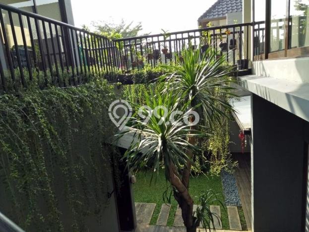 Jual Rumah Luas Elegan Dengan View Cantik di BSD, Tangerang Jual Rumah Luas Elegan Dengan View Cantik di BSD, Tangerang