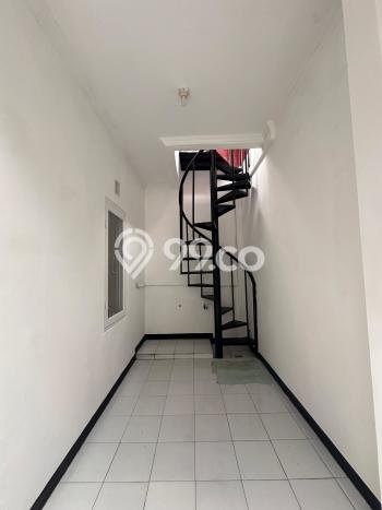 Rumah Modern 2 KT di Sektor 6-Gading Serpong Tangerang Rumah Modern 2 KT di Sektor 6-Gading Serpong Tangerang