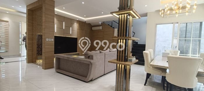 Rumah Mewah LB 315m2 Siap Pakai Desain Elegan di Gading Serpong, Tangerang Rumah Mewah LB 315m2 Siap Pakai Desain Elegan di Gading Serpong, Tangerang