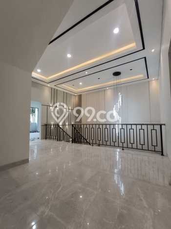 Rumah Elit LB 295m2 Siap Pakai Desain Elegan di Cengkareng Barat, Jakarta Barat Rumah Elit LB 295m2 Siap Pakai Desain Elegan di Cengkareng Barat, Jakarta Barat