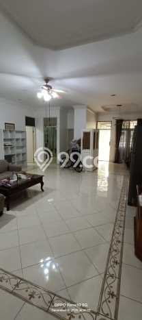 Rumah Luxury Modern Tanpa Renovasi di Sektor 1B-Gading Serpong Tangerang Rumah Luxury Modern Tanpa Renovasi di Sektor 1B-Gading Serpong Tangerang