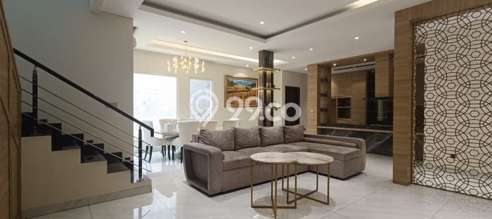 Rumah Mewah LB 315m2 Siap Pakai Desain Elegan di Gading Serpong, Tangerang Rumah Mewah LB 315m2 Siap Pakai Desain Elegan di Gading Serpong, Tangerang