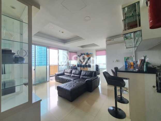 Hunian Apartemen High-Class untuk Dijual di Jakarta Selatan dengan 3 BR & 2 Kamar Mandi Hunian Apartemen High-Class untuk Dijual di Jakarta Selatan dengan 3 BR & 2 Kamar Mandi