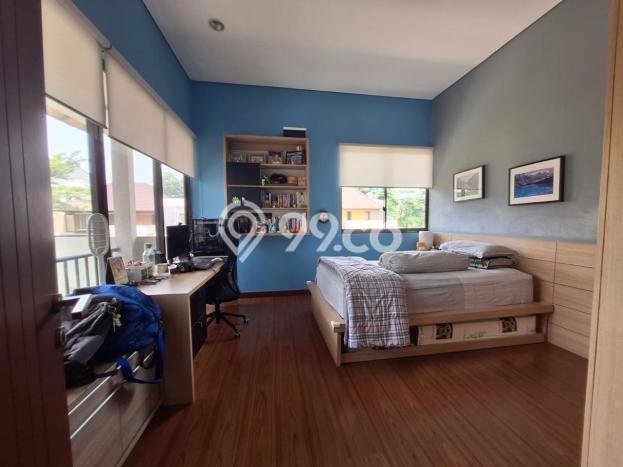 Jual Rumah Luas Elegan Dengan View Cantik di BSD, Tangerang Jual Rumah Luas Elegan Dengan View Cantik di BSD, Tangerang