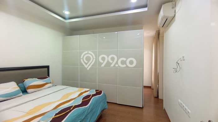 Jual Rumah Mewah Megah Dengan View Eksklusif di Alam Sutera, Tangerang Jual Rumah Mewah Megah Dengan View Eksklusif di Alam Sutera, Tangerang