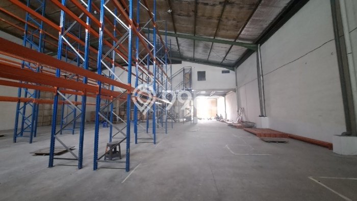 Gudang Area Strategis Kawasan Regol, Luas 1700m2m², Jalur Strategis Gudang Area Strategis Kawasan Regol, Luas 1700m2m², Jalur Strategis