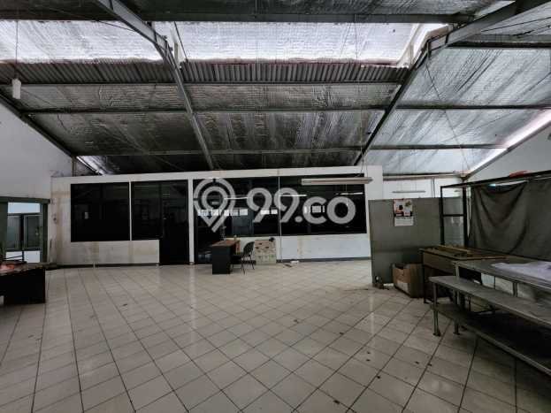LOKASI PREMIUM! Gudang Kawasan Bandung Kulon, Luas 1050m2m², Akses Strategis LOKASI PREMIUM! Gudang Kawasan Bandung Kulon, Luas 1050m2m², Akses Strategis