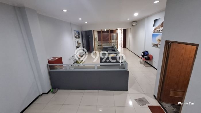 Unit Kantor Dijual di Bandung LT 175m2 & LB 250m2 Unit Kantor Dijual di Bandung LT 175m2 & LB 250m2