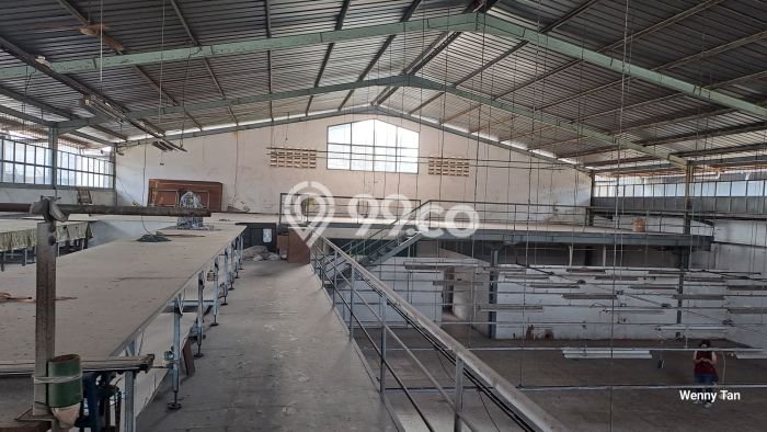 Unit Gudang Dijual di Bandung LT 1000m2 & LB 800m2 Unit Gudang Dijual di Bandung LT 1000m2 & LB 800m2