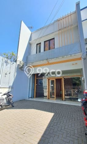 Ruko Bagus Dijual LB 250m2 Lokasi Strategis Bandung Area Cocok untuk Bisnis Ruko Bagus Dijual LB 250m2 Lokasi Strategis Bandung Area Cocok untuk Bisnis