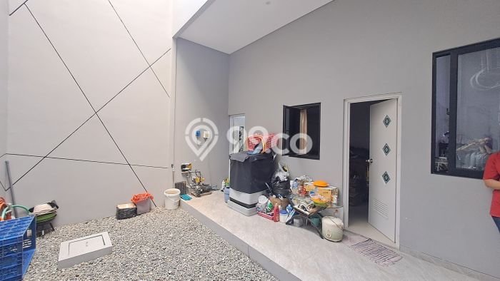 Rumah Luxury Modern Tanpa Renovasi di BKR Bandung Rumah Luxury Modern Tanpa Renovasi di BKR Bandung