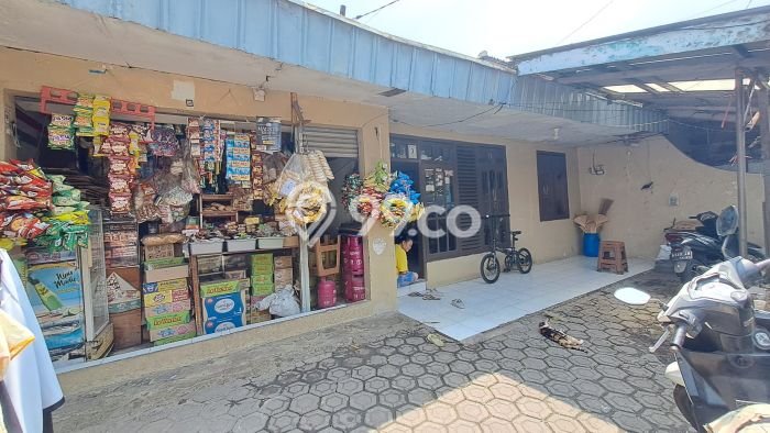For Sale Rumah 5 Kamar Lokasi Ideal Nyaman dan Strategis di Regol For Sale Rumah 5 Kamar Lokasi Ideal Nyaman dan Strategis di Regol