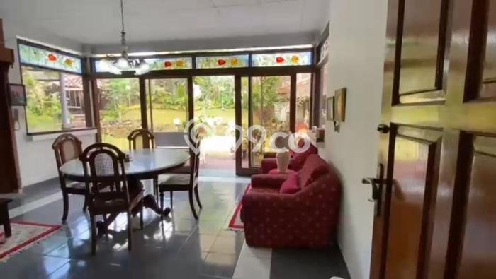Jual Rumah Mewah Elegan Dengan View Cantik di Pasteur, Bandung Jual Rumah Mewah Elegan Dengan View Cantik di Pasteur, Bandung