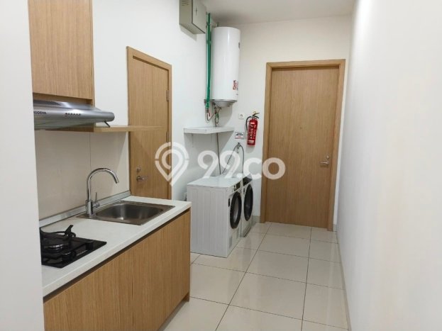 HARGA SPESIAL! Apartemen Kawasan Kuningan, 3 KT, Luas 177m2m², Lingkungan Elite HARGA SPESIAL! Apartemen Kawasan Kuningan, 3 KT, Luas 177m2m², Lingkungan Elite