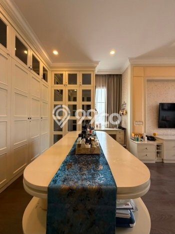 Hunian Elit LB 650m2 Siap Huni Desain Elegan di Senopati, Jakarta Selatan Hunian Elit LB 650m2 Siap Huni Desain Elegan di Senopati, Jakarta Selatan