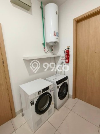 HARGA SPESIAL! Apartemen Kawasan Kuningan, 3 KT, Luas 177m2m², Lingkungan Elite HARGA SPESIAL! Apartemen Kawasan Kuningan, 3 KT, Luas 177m2m², Lingkungan Elite