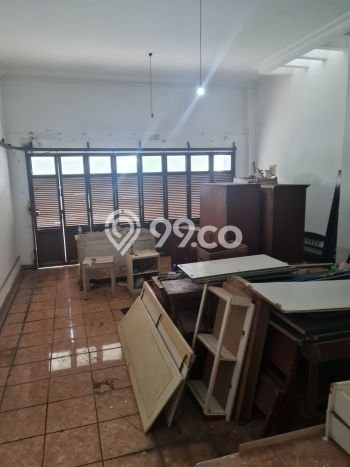 Rumah Mewah Siap Huni LT 421m2 di Antapani, Bandung Rumah Mewah Siap Huni LT 421m2 di Antapani, Bandung