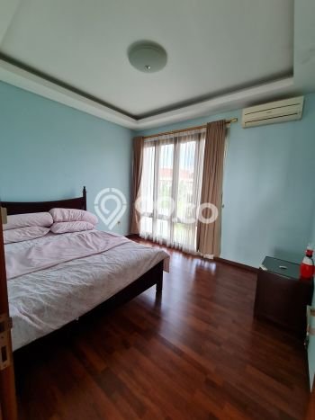 Rumah Elit Modern Tanpa Renovasi di Setra Duta Bandung Rumah Elit Modern Tanpa Renovasi di Setra Duta Bandung
