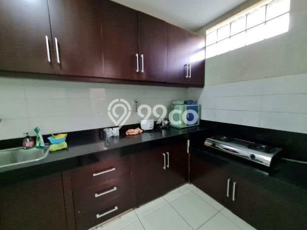 Rumah Elit Modern Tanpa Renovasi di Setra Duta Bandung Rumah Elit Modern Tanpa Renovasi di Setra Duta Bandung
