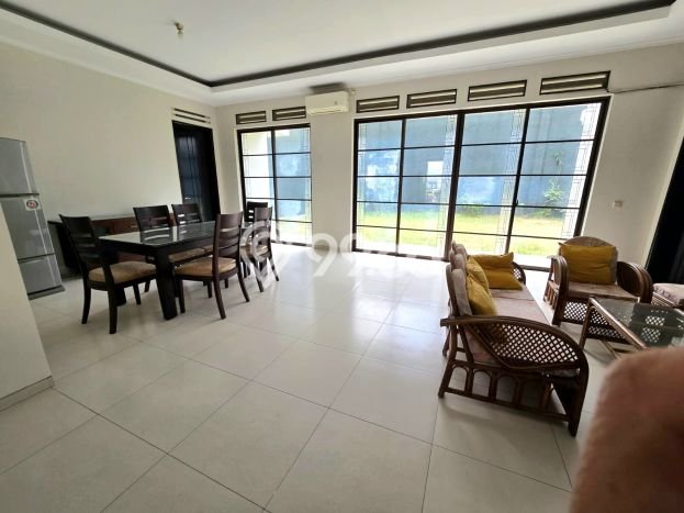 Rumah sewa siap pakai 4 KT di Kota Baru Parahyangan, Bandung Rumah sewa siap pakai 4 KT di Kota Baru Parahyangan, Bandung