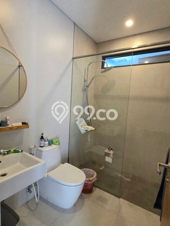 Rumah di Setra Duta, Dekat Tol, 4 KM, Luas 135m² LB 240m² Rumah di Setra Duta, Dekat Tol, 4 KM, Luas 135m² LB 240m²