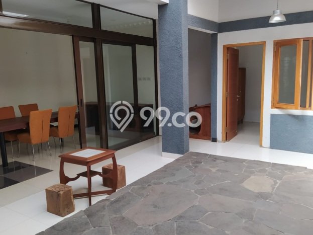 Rumah Bagus Siap Pakai Di Batununggal Luas 250m2 Lokasi Strategis Rumah Bagus Siap Pakai Di Batununggal Luas 250m2 Lokasi Strategis