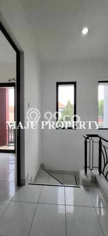Jual Rumah Eksklusif 5 KT di Cibubur, Bogor Jual Rumah Eksklusif 5 KT di Cibubur, Bogor