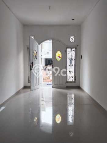 Rumah Minimalis 3 KT di Cibubur Jakarta Timur Rumah Minimalis 3 KT di Cibubur Jakarta Timur