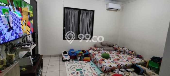 For Sale! Luxury House LT 198m2 Desain Modern di Cibubur For Sale! Luxury House LT 198m2 Desain Modern di Cibubur