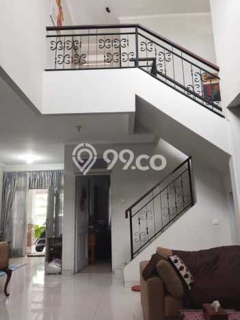 Jual Rumah Mewah Megah Dengan View Cantik di Cibubur, Jakarta Timur Jual Rumah Mewah Megah Dengan View Cantik di Cibubur, Jakarta Timur