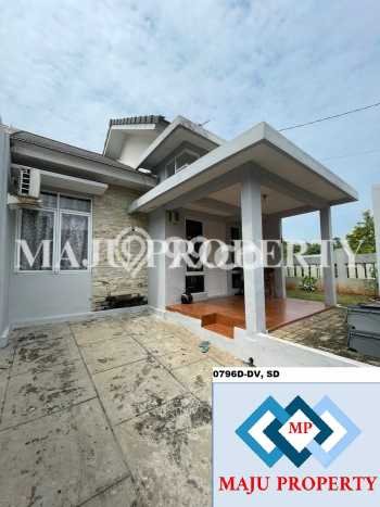 Disewakan! Rumah 2 Kamar Tidur &
1 Kamar Mandi di Cibubur, Jakarta Timur Disewakan! Rumah 2 Kamar Tidur &
1 Kamar Mandi di Cibubur, Jakarta Timur