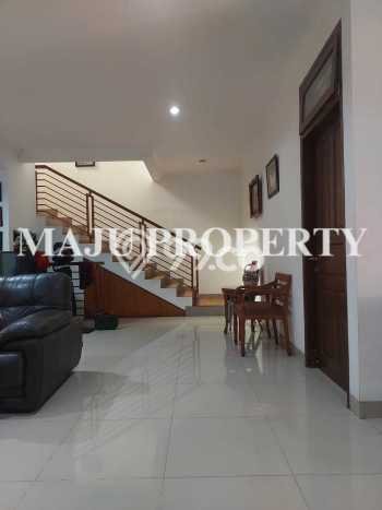 For Sale! Premium House LT 200m2 Desain Elegan di Cibubur For Sale! Premium House LT 200m2 Desain Elegan di Cibubur