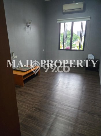 Dijual Rumah Eksklusif 3 KT di Legenda Wisata, Bogor Dijual Rumah Eksklusif 3 KT di Legenda Wisata, Bogor
