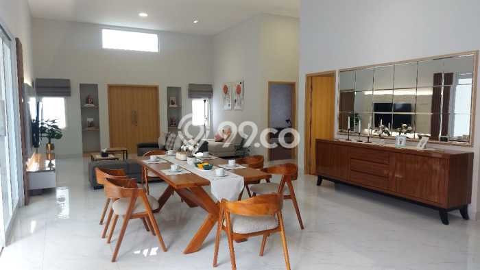 PRIME LOCATION! Rumah Strategis area Padalarang, Luas 410m² Bangunan 340m² PRIME LOCATION! Rumah Strategis area Padalarang, Luas 410m² Bangunan 340m²
