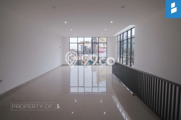PRIME LOCATION! Ruko di , Luas 150m2m², Area Bisnis, Lokasi Premium PRIME LOCATION! Ruko di , Luas 150m2m², Area Bisnis, Lokasi Premium