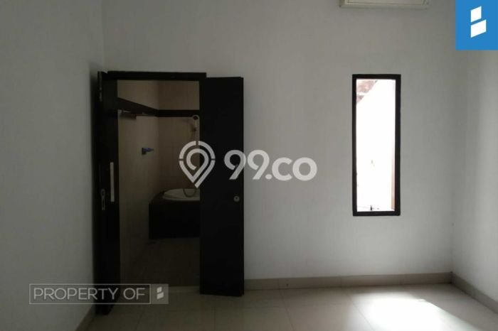 INVESTASI TEPAT! Rumah di , LT 120m2m² LB 100m2m² INVESTASI TEPAT! Rumah di , LT 120m2m² LB 100m2m²