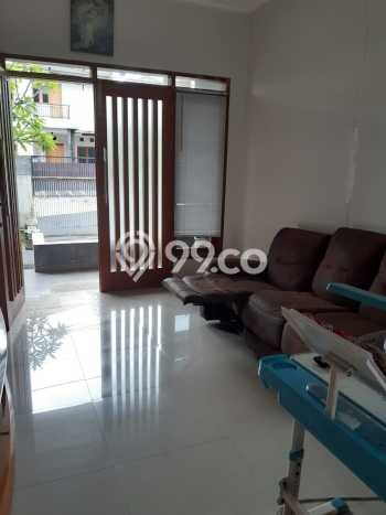 Rumah Modern Minimalis 5 KT Bisa Langsung Pindah di Parongpong Rumah Modern Minimalis 5 KT Bisa Langsung Pindah di Parongpong