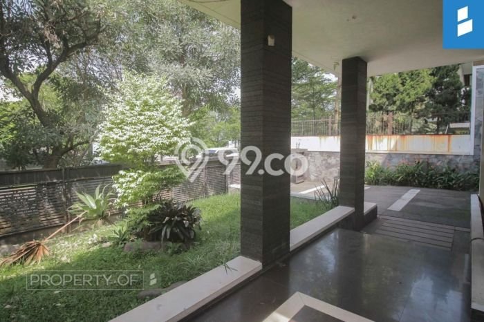 Rumah lokasi Batununggal, Bandung, LT 473m2m² Bangunan 550m2m² Rumah lokasi Batununggal, Bandung, LT 473m2m² Bangunan 550m2m²