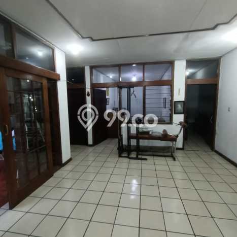 Hunian Elit LB 400m2 Siap Pakai Desain Elegan di Pajajaran, Bandung Hunian Elit LB 400m2 Siap Pakai Desain Elegan di Pajajaran, Bandung