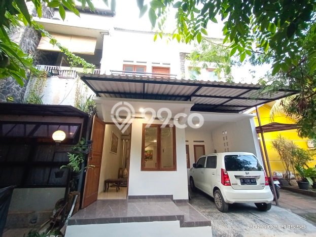 Rumah Modern 3 KT di Bintaro Tangerang Selatan Full Furnished Rumah Modern 3 KT di Bintaro Tangerang Selatan Full Furnished