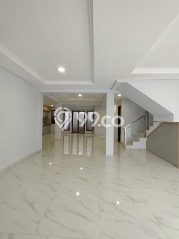 Jual Rumah Luas Elegan Dengan View Cantik di Bintaro, Jakarta Selatan Jual Rumah Luas Elegan Dengan View Cantik di Bintaro, Jakarta Selatan