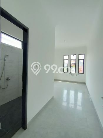 Rumah Luas Asri 4 KT Siap Pakai di Bintaro Tangerang Selatan Rumah Luas Asri 4 KT Siap Pakai di Bintaro Tangerang Selatan
