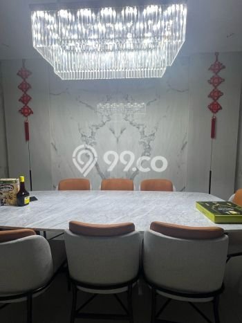 Rumah Mewah Akses Mudah di Tangerang Semi Furnished Rumah Mewah Akses Mudah di Tangerang Semi Furnished