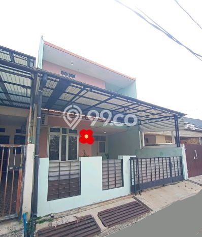 Rumah Minimalis 3 KT di Bintaro Jakarta Selatan Semi Furnished Rumah Minimalis 3 KT di Bintaro Jakarta Selatan Semi Furnished
